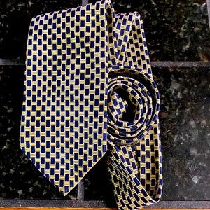 Gianellis tie! 100% Silk